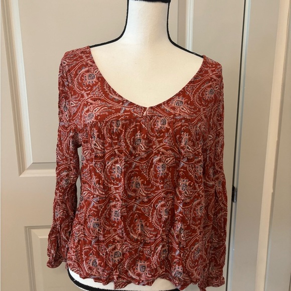 Abercrombie & Fitch red paisley patterned long sleeve flowy blouse size S - Picture 1 of 12